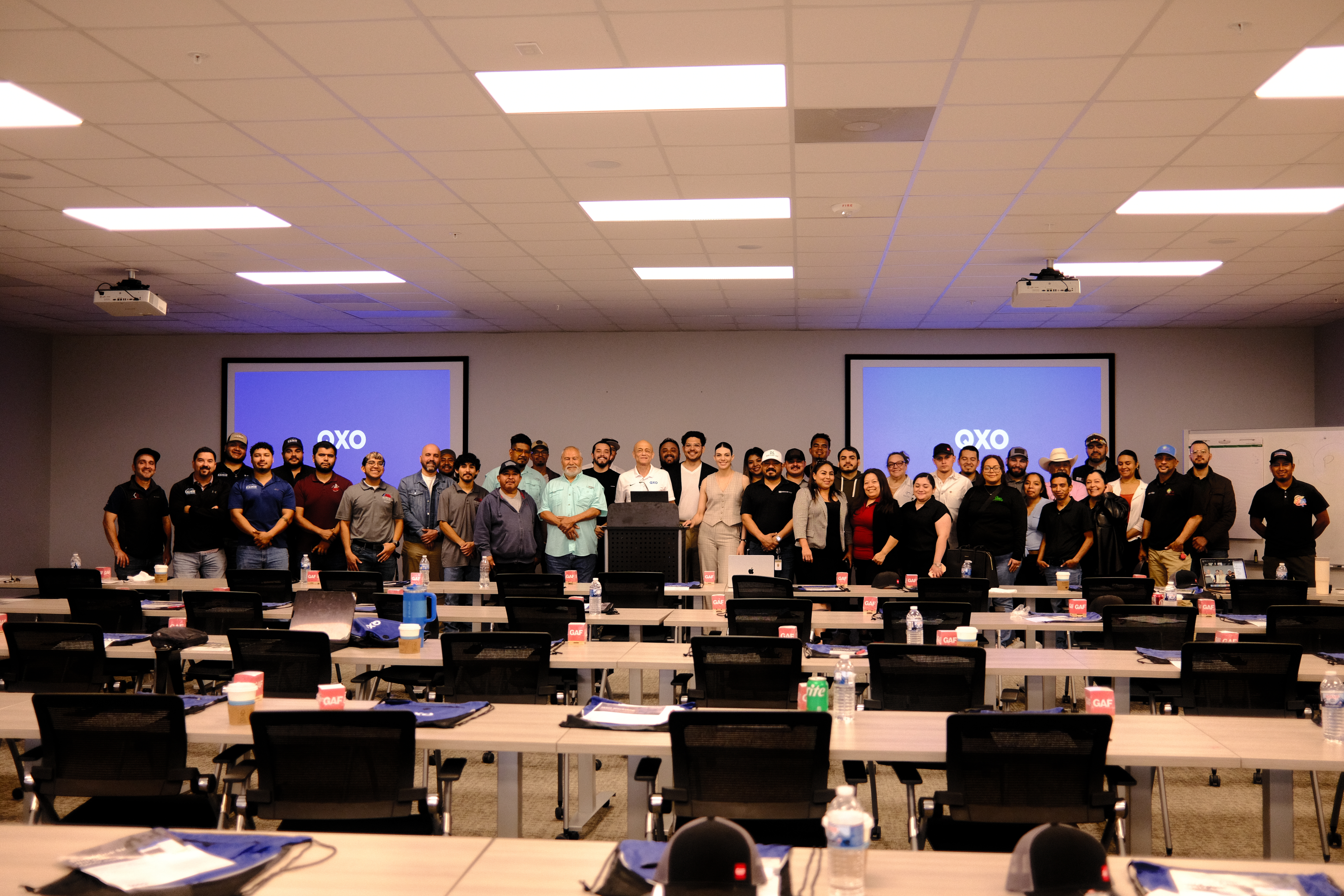 Evento TecAdvisor con contratistas hispanos — Houston TX